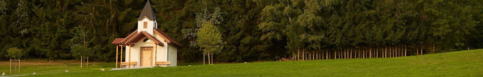 Impression von der Kapelle im Sommer